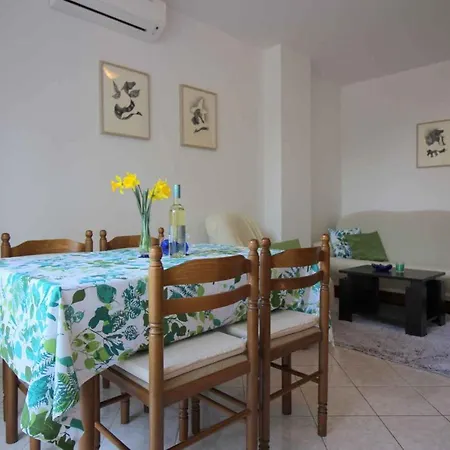 In Porec/istrien 36682 شقة بوريتش